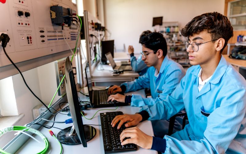 lab student